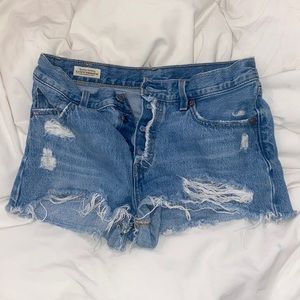 Vintage levi jean shorts